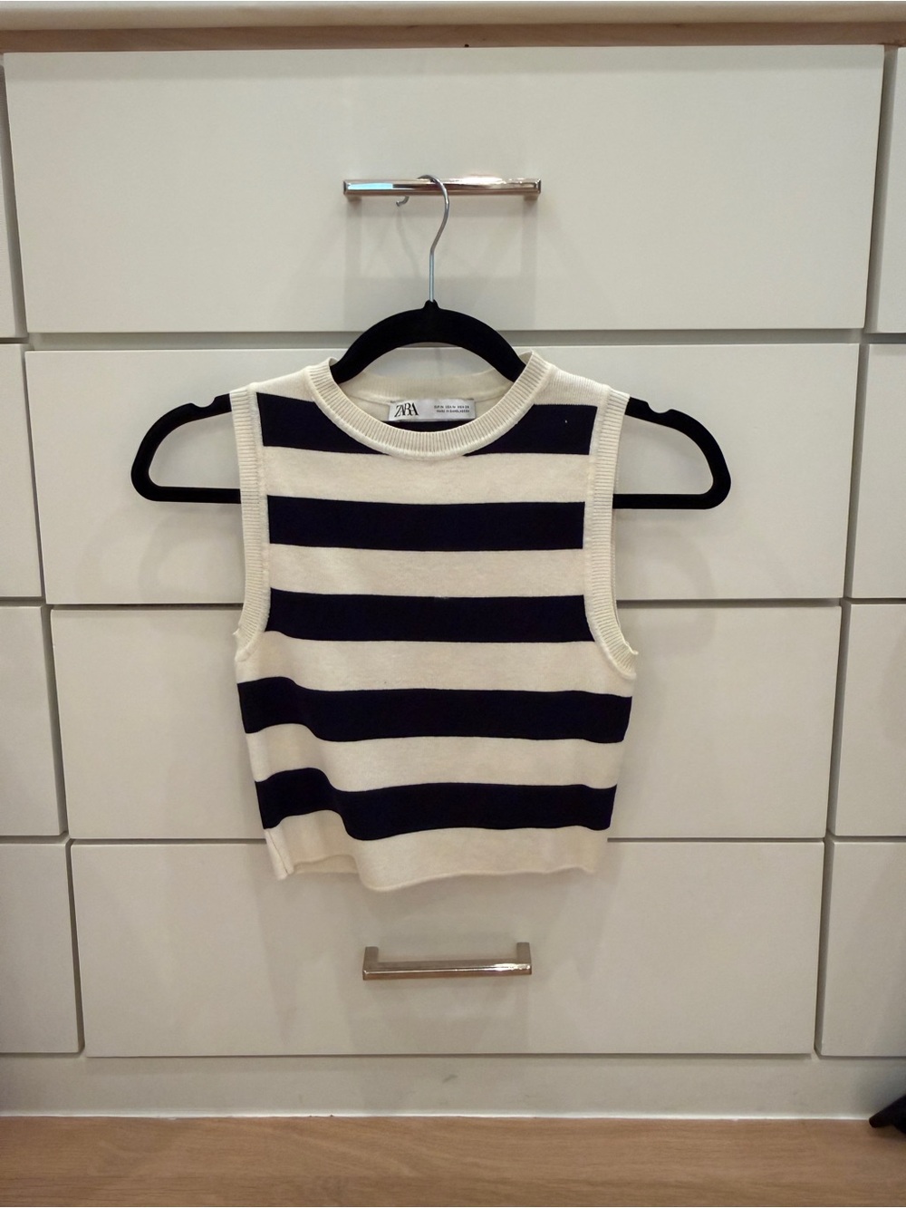Zara Navy and Cream Striped Sleeveless Knit Top